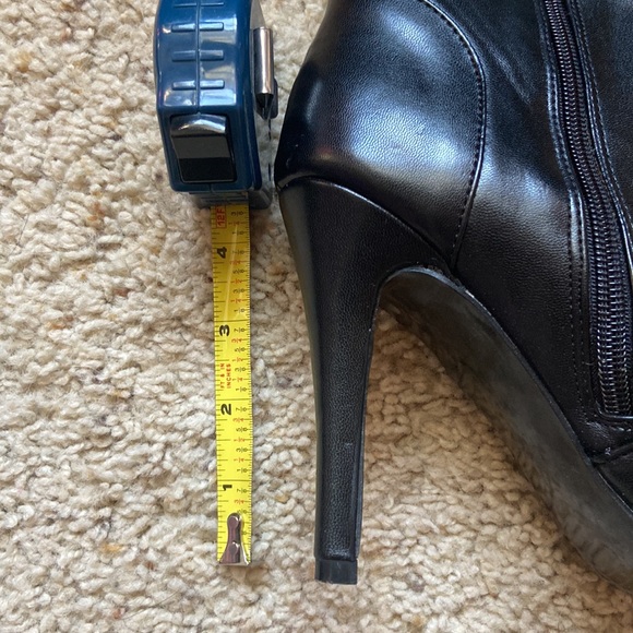 Nearly new Diba black boots - Picture 4 of 5